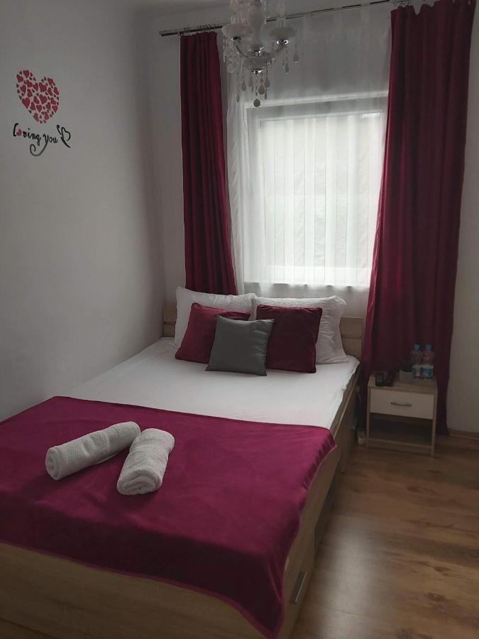 Panda Rooms Marburg Exterior foto