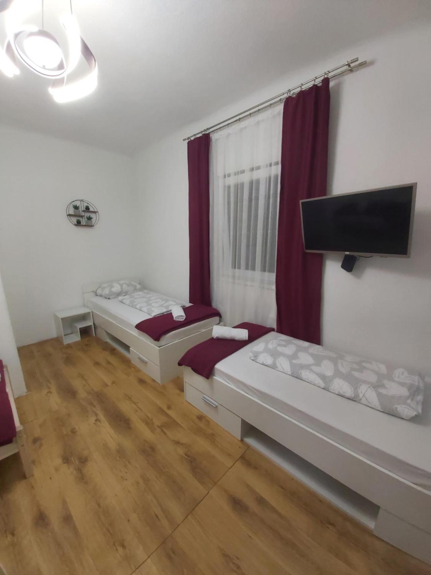 Panda Rooms Marburg Exterior foto