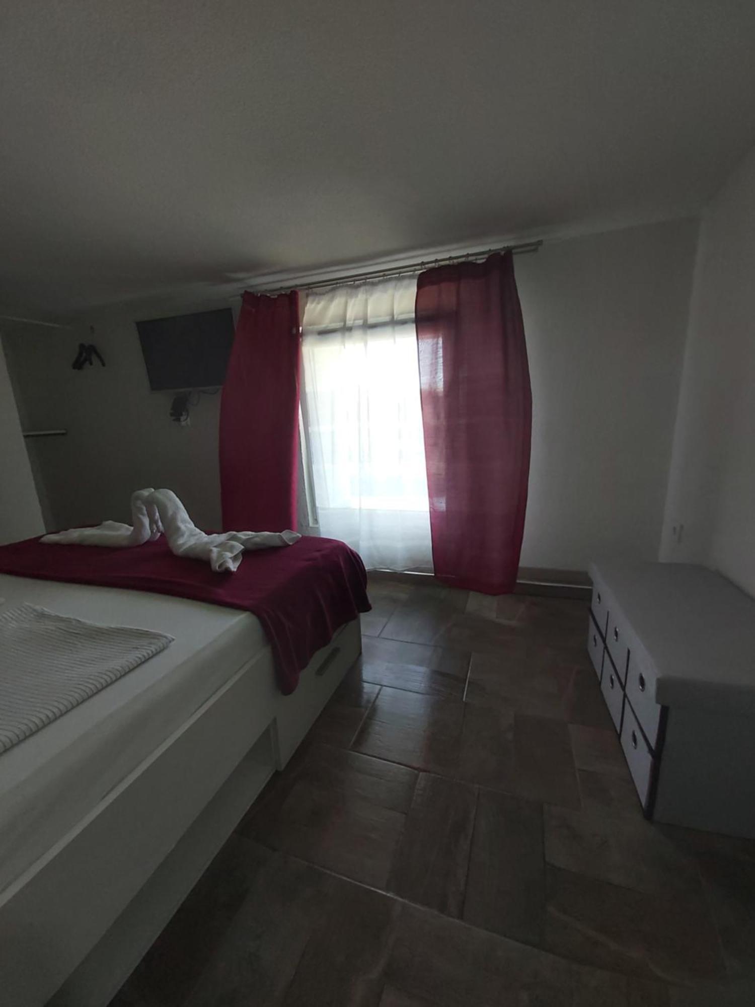 Panda Rooms Marburg Zimmer foto